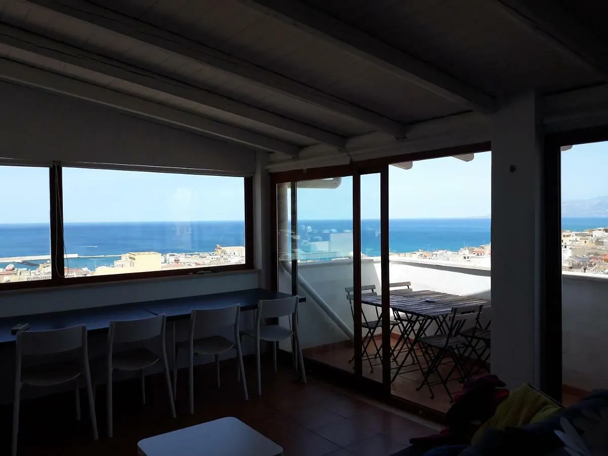 Appartement La Finestra Sul Golfo à Castellammare del Golfo
